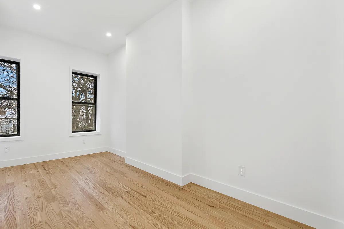 341 Bradford Street 3 Cypress Hills Brooklyn NY 11207