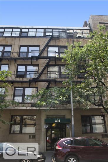 304 East 73rd Street 2-C Upper East Side New York NY 10021