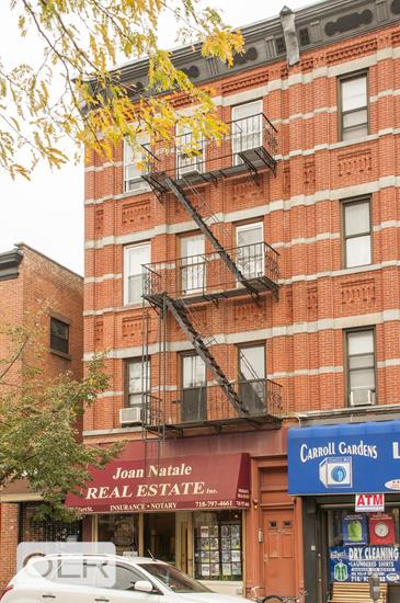 423 Court Street 3 Carroll Gardens Brooklyn NY 11231