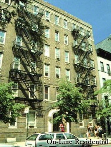 261 West 22nd Street 15 Chelsea New York NY 10011