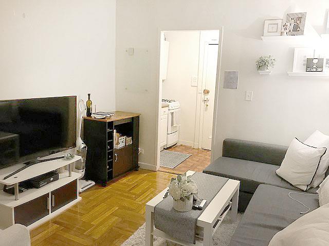 304.5 East 38th Street Murray Hill New York NY 10016